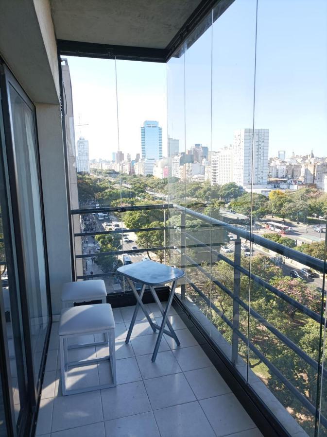 Amplio Studio Con Balcon Completamente Blindado, Proteccion Para Ninos Y Vista Abierta A La 9 De Julio Buenos Aires Exterior photo